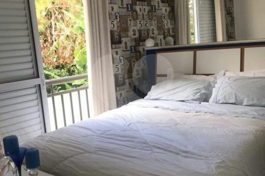 Casa à venda com 2 quartos, sendo 1 suíte, no condomínio Res Santa Inês, São Paulo - SP