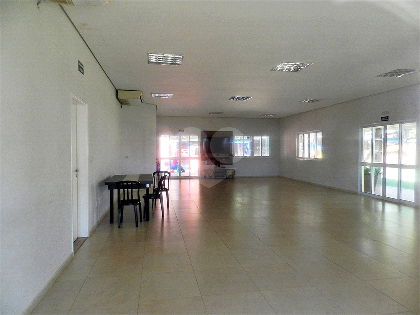 Casa à venda com 3 quartos, sendo 1 suíte, no condomínio Topazio Rp, Ribeirão Preto - SP