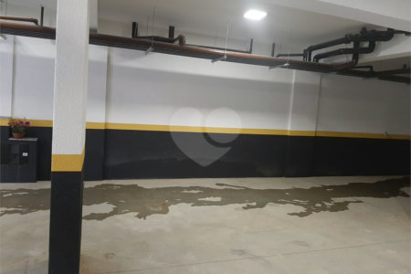 Apartamento à venda com 2 quartos em Vila Nivi, São Paulo, SP