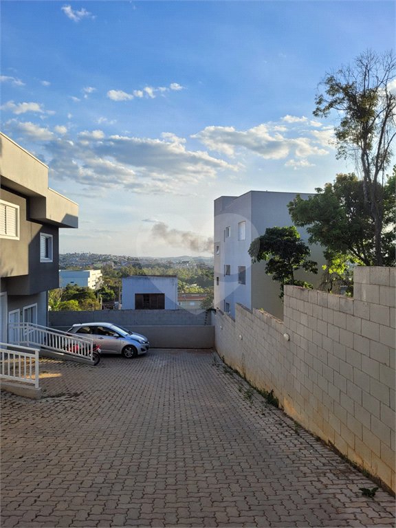 Casa à venda com 2 quartos em Jardim Santo Antônio, Atibaia, SP