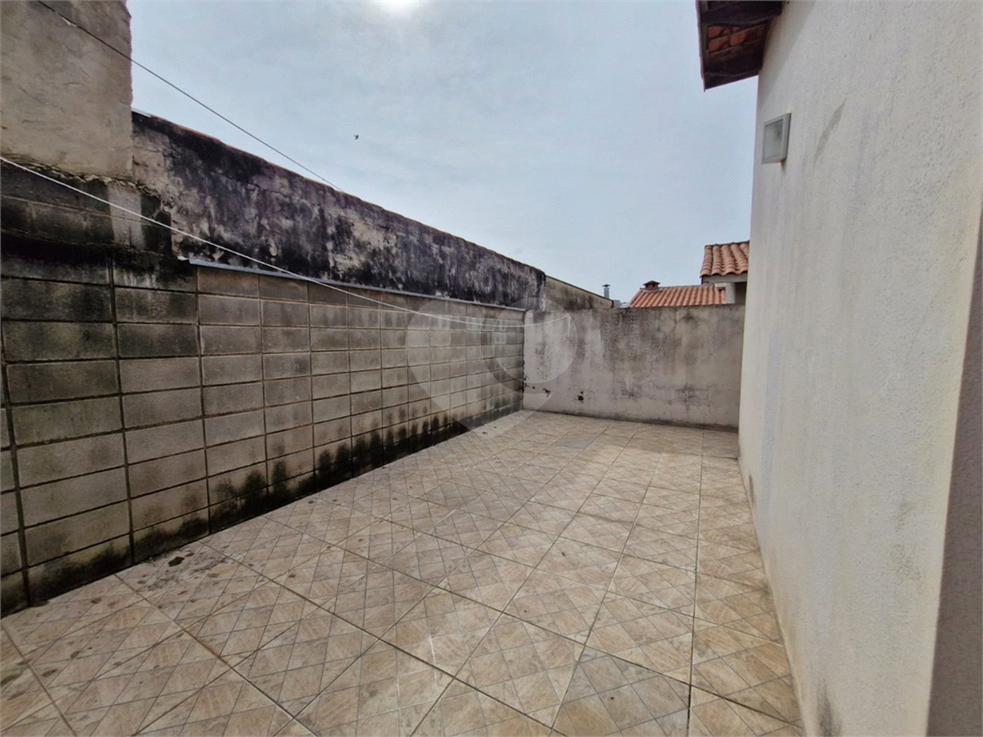 Casa à venda com 3 quartos, sendo 1 suíte,  no condomínio Residencial Felicitá, Sorocaba - SP