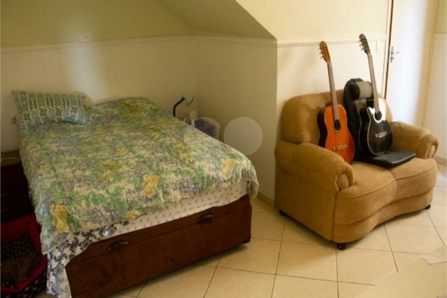 Casa Térrea à venda com 3 quartos, sendo 1 suíte, em Vila Irmãos Arnoni, São Paulo, SP