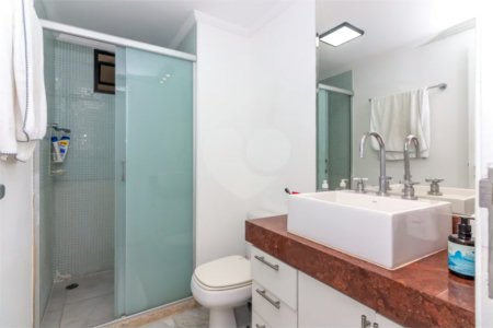 Apartamento com 3 quartos á venda em Santo Amaro, São Paulo - SP