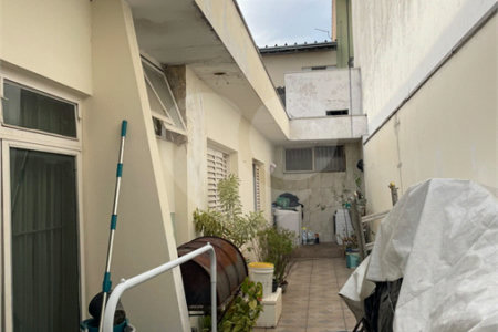 Casa à venda com 3 quartos, sendo 1 suíte,  em Vila Oliveira, Mogi das Cruzes, SP