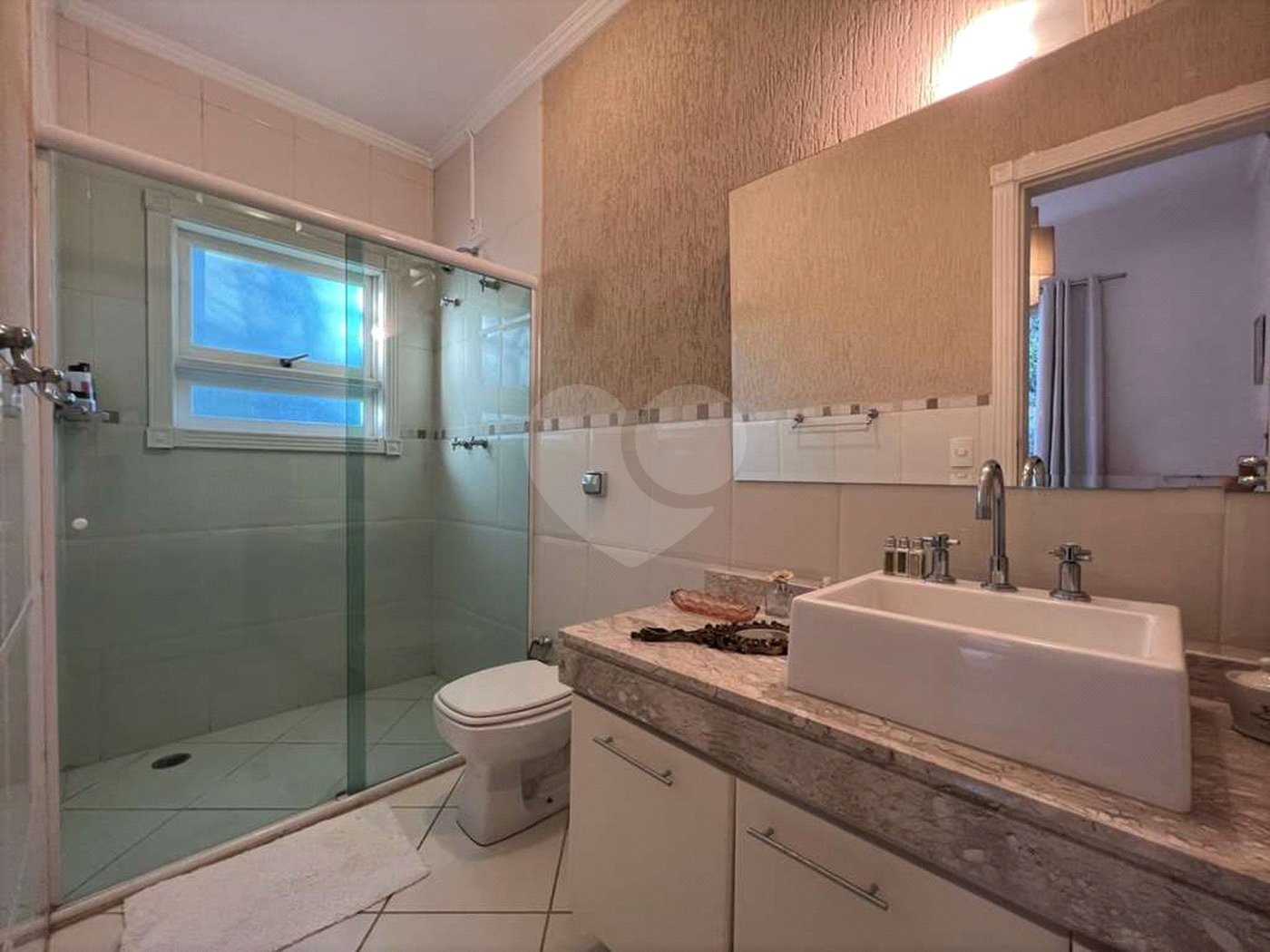 Casa à venda com 4 suítes em Vila Santo Antônio, Cotia, SP