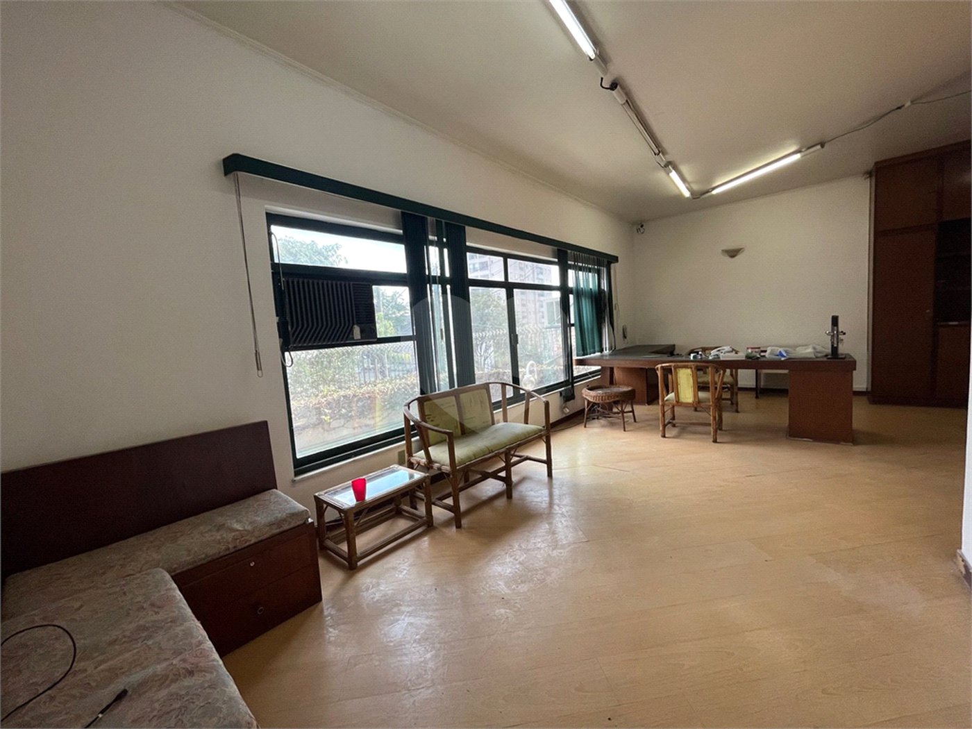 Sobrado à venda com 4 quartos, sendo 1 suíte, em Vila Guilherme, São Paulo, SP