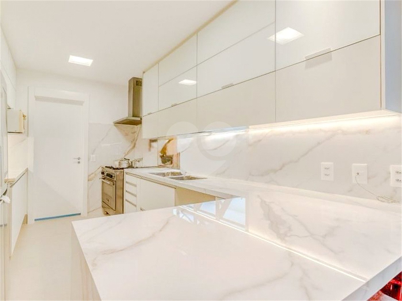 Duplex à venda com 3 quartos, sendo 2 suítes, em Jardim Botânico, Rio de Janeiro, RJ