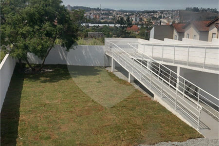 Casa à venda com 2 quartos no condomínio Residencial Bella Suissa, Mogi das Cruzes - SP