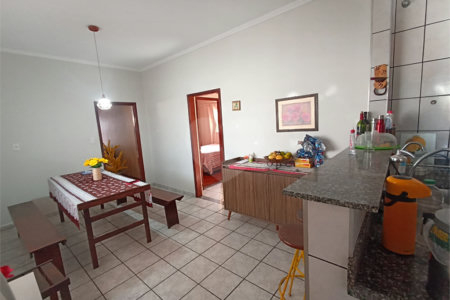 Casa à venda com 3 quartos em Vila Reis, Itapetininga, SP