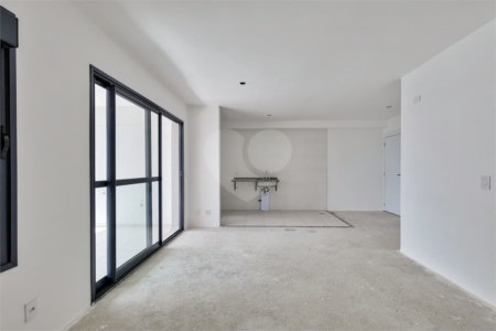 Apartamento à venda com 2 suítes em Santo Amaro, São Paulo, SP