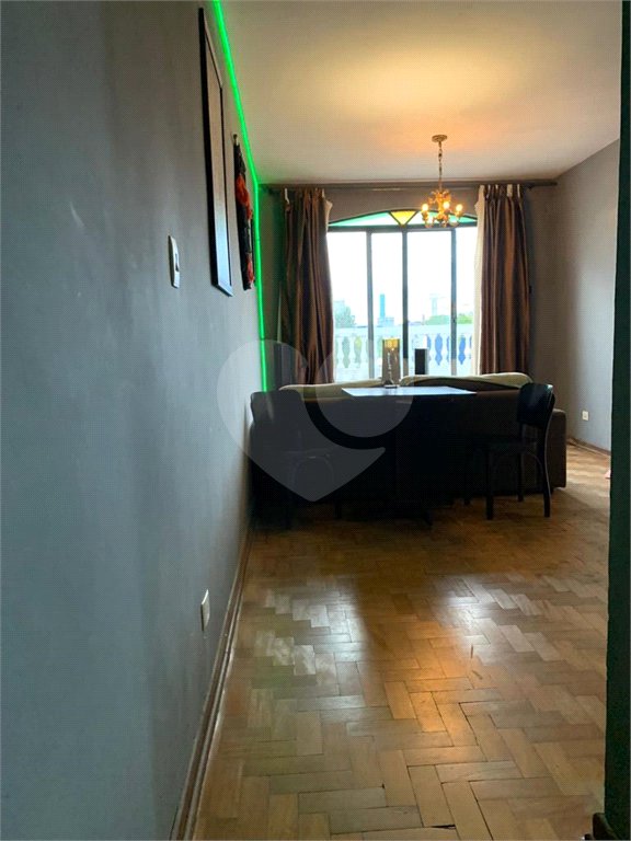 Sobrado à venda com 3 quartos, sendo 1 suíte, em Vila do Castelo, São Paulo, SP