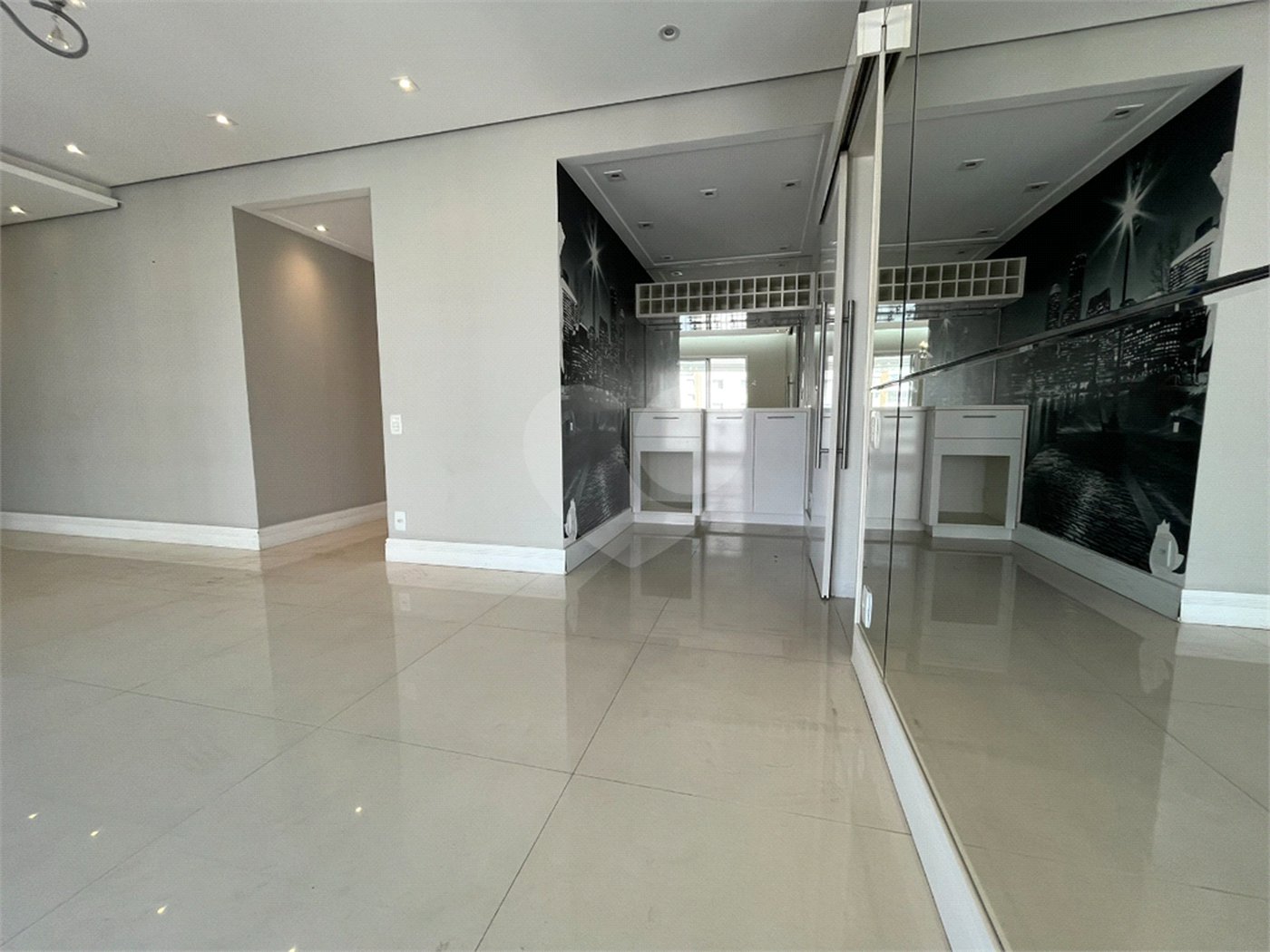 Apartamento à venda com 3 suítes em Mooca, São Paulo, SP