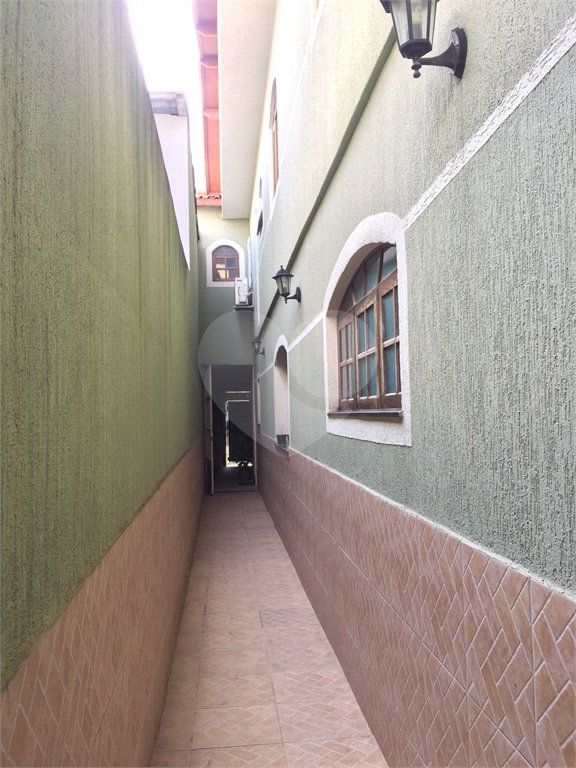 Sobrado à venda com 4 quartos, sendo 2 suítes, em Vila Nova Cachoeirinha, São Paulo, SP