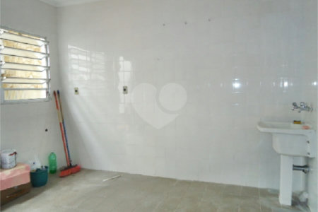 Sobrado à venda com 3 quartos em Vila Gustavo, São Paulo, SP