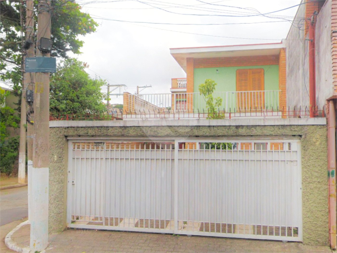 Sobrado à venda com 2 suítes em Vila Dalva, São Paulo, SP