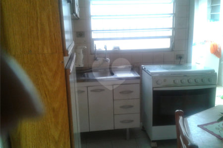 Sobrado à venda com 3 quartos, sendo 1 suíte, em Vila Santo Estéfano, São Paulo, SP