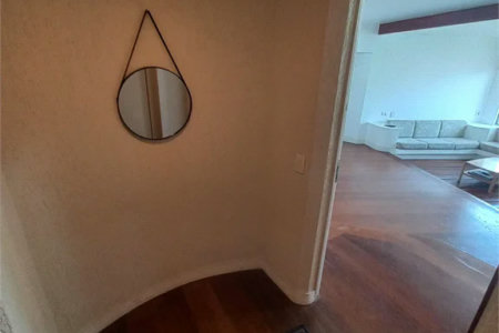 Apartamento à venda com 3 quartos, sendo 1 suíte,  em Vila Andrade, São Paulo, SP