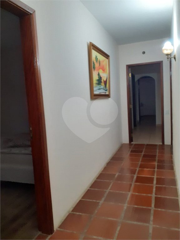 Casa à venda com 8 quartos, sendo 2 suítes, em Serra da Cantareira, Mairiporã, SP