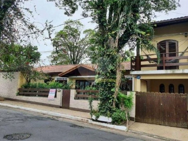 Sobrado à venda com 3 quartos em Tremembé, São Paulo, SP