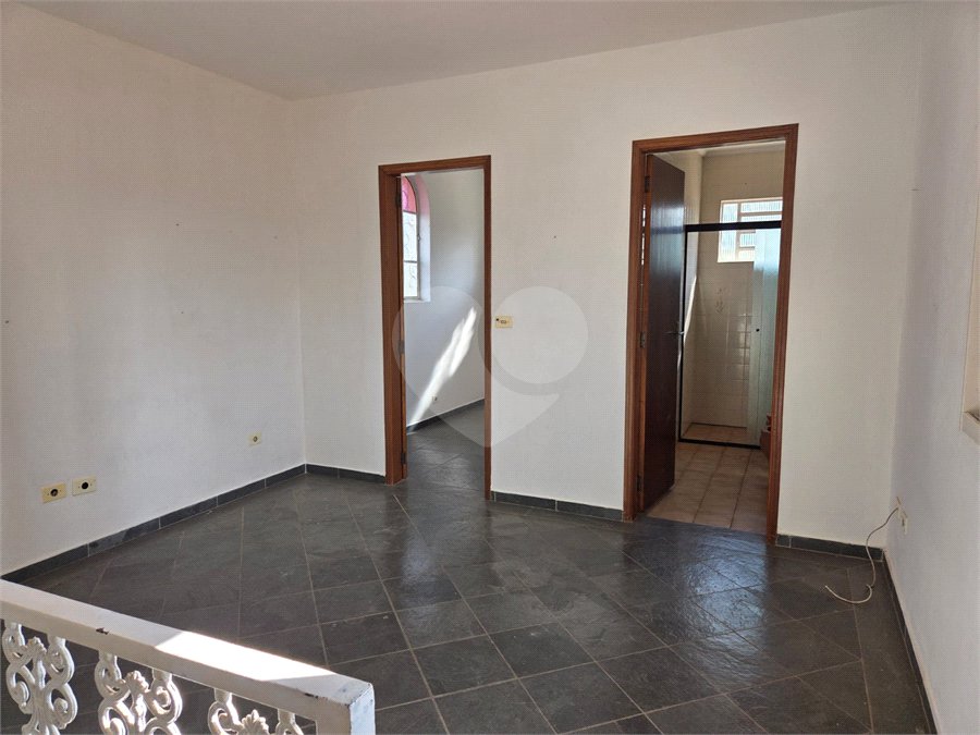 Casa à venda com 3 quartos, sendo 2 suítes, em Vila Helena, Atibaia, SP