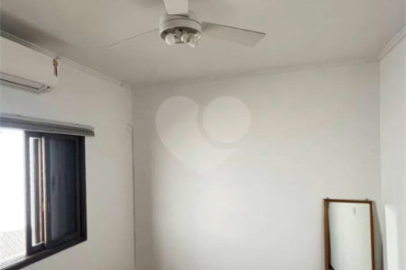 Casa à venda com 4 quartos, sendo 1 suíte, em Água Fria, São Paulo, SP