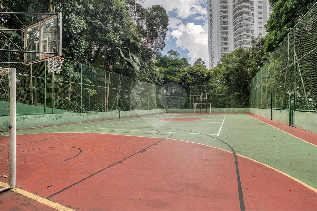 Apartamento à venda com 4 suítes em Jardim Marajoara, São Paulo, SP