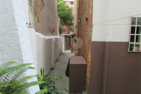 Sobrado à venda com 2 quartos, sendo 1 suíte, em Cerqueira César, São Paulo, SP