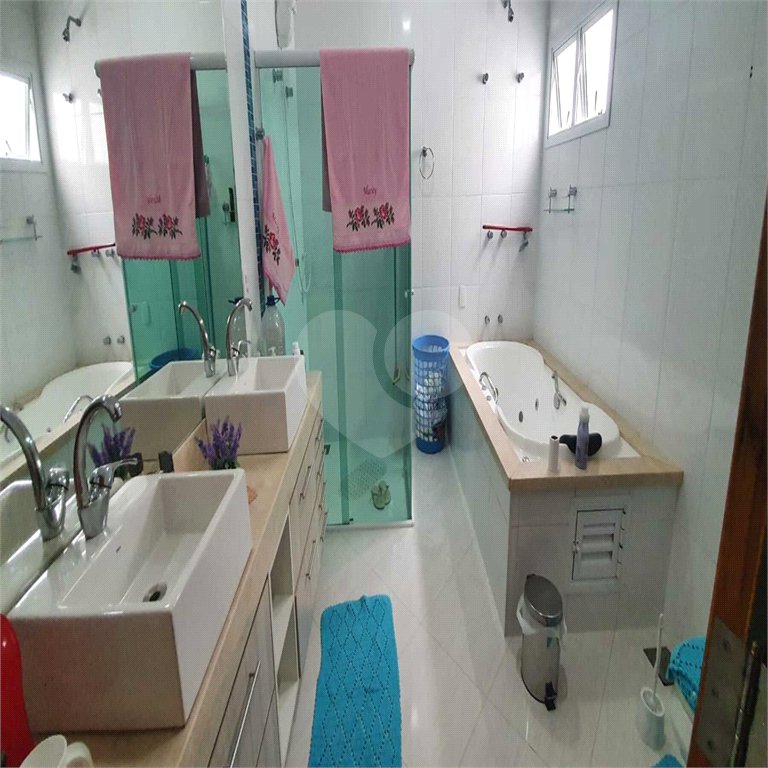 Casa à venda com 3 suítes no condomínio Amstalden Residence, Indaiatuba - SP