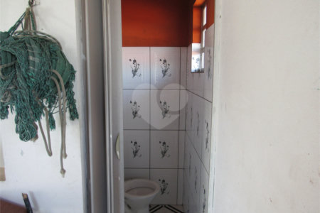 Casa à venda com 2 quartos, sendo 1 suíte, em Cidade Edson, Suzano, SP