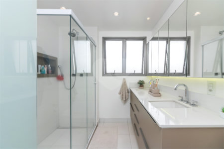 Apartamento à venda com 4 quartos, sendo 2 suítes, em Jardim Prudência, São Paulo, SP