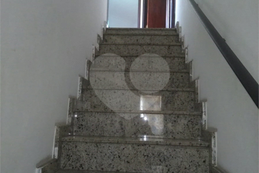 Sobrado à venda com 3 quartos, sendo 1 suíte, em Tremembé, São Paulo, SP
