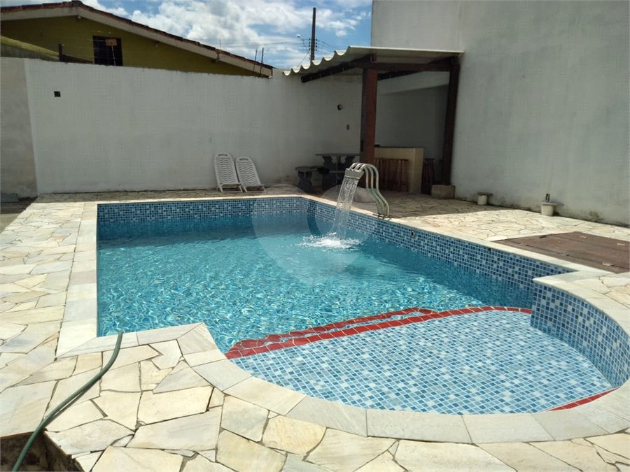 Casa à venda com 5 quartos, sendo 4 suítes,  em Mato Dentro, Ubatuba, SP