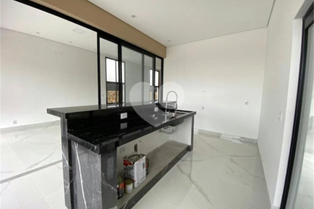 Casa à venda com 3 quartos, sendo 2 suítes, no condomínio Chacara Ondina, Sorocaba - SP