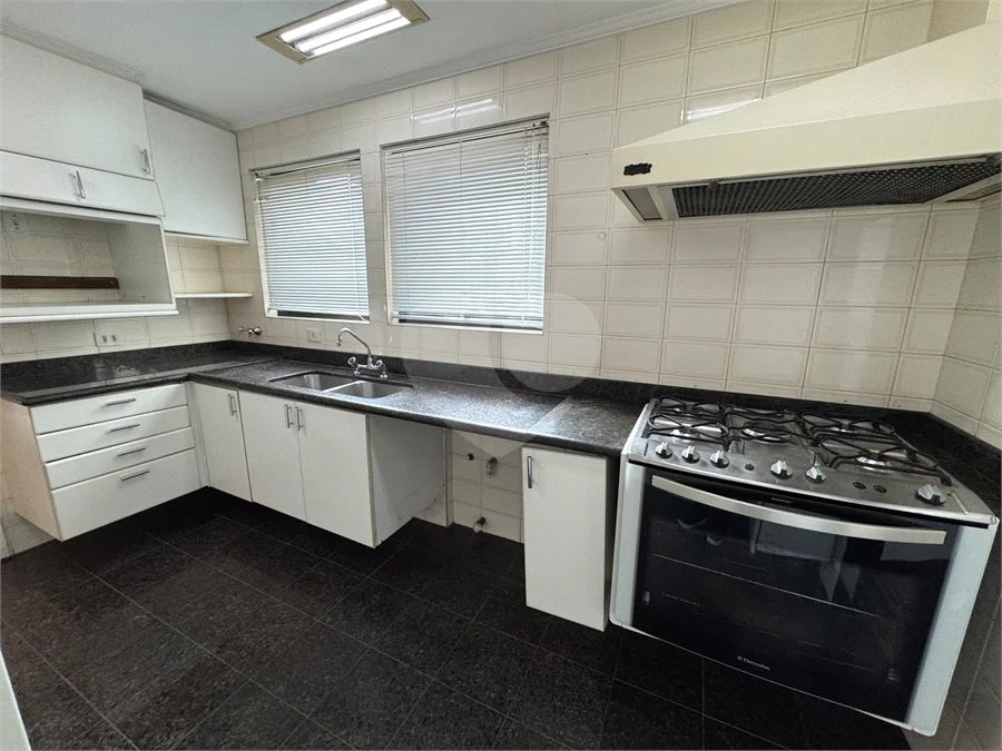 Apartamento à venda com 4 quartos, sendo 3 suítes, em Santana, São Paulo, SP