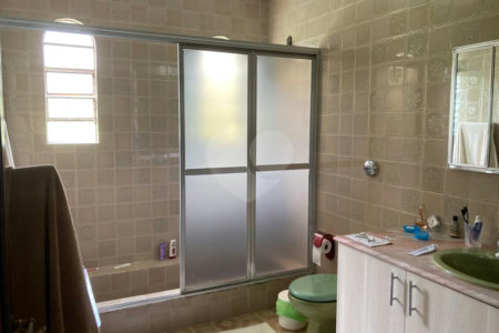 Casa à venda com 3 quartos, sendo 1 suíte,  em Vila Rosa, Itapetininga, SP