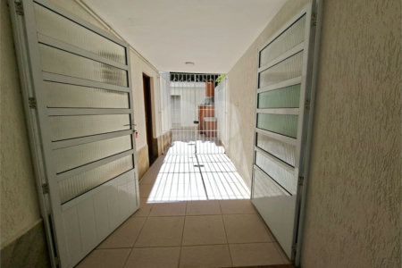 Sobrado para alugar com 4 quartos, sendo 1 suíte, em Água Fria, São Paulo, SP
