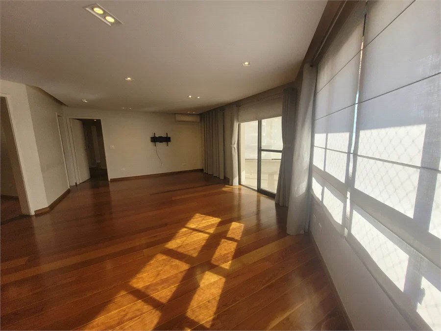 Apartamento à venda com 3 quartos, sendo 2 suítes, em Vila Leopoldina, São Paulo, SP