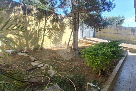 Chácara à venda com 3 quartos, sendo 1 suíte, no Centro, Nazaré Paulista, SP