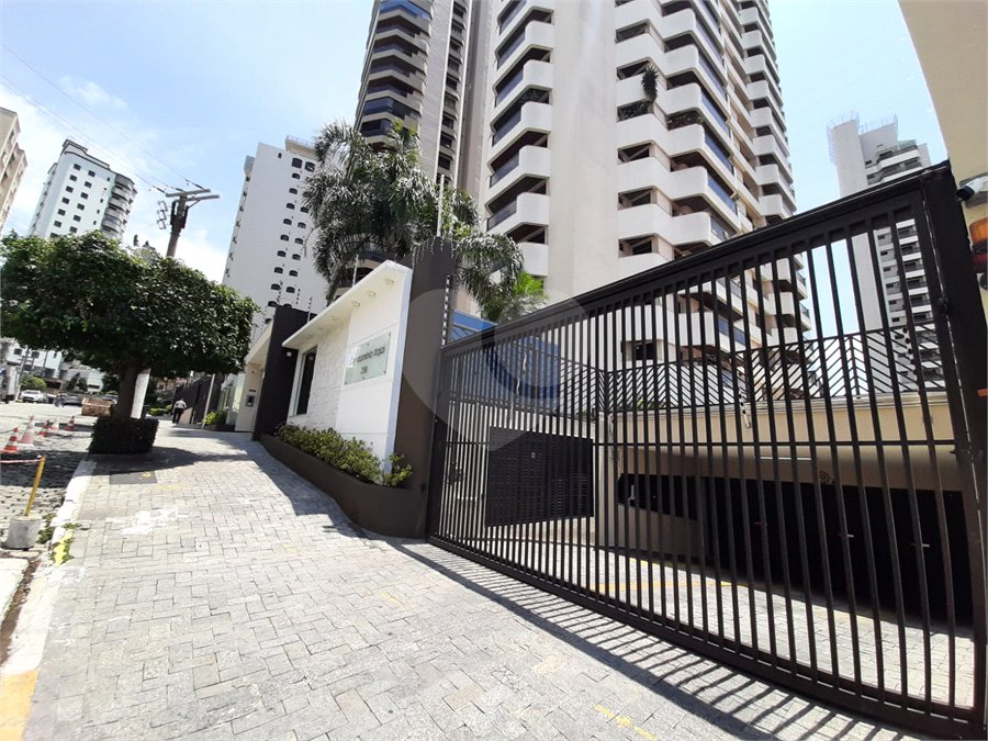 Apartamento para alugar com 4 quartos, sendo 2 suítes, em Santana, São Paulo, SP