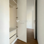 Apartamento T3 à venda em Águas Santas, Maia, Portugal – Varanda e garagem
