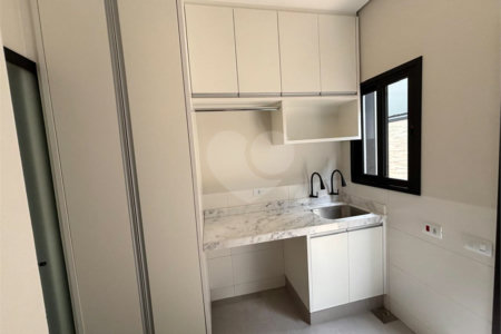 Sobrado à venda com 4 suítes em Residencial Central Parque, Salto, SP