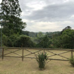 Casa à venda com 4 quartos, sendo 2 suítes,  no condomínio Granja Vianna II, Cotia - SP
