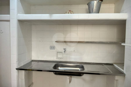 Apartamento à venda com 2 quartos, sendo 1 suíte, em Lagoa, Rio de Janeiro, RJ