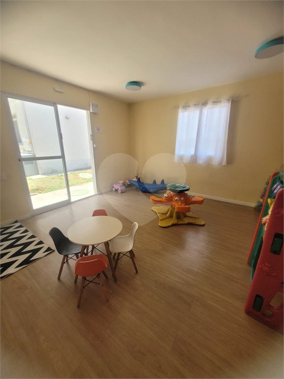 Apartamento à venda com 2 quartos em Vila Colorado, Suzano, SP