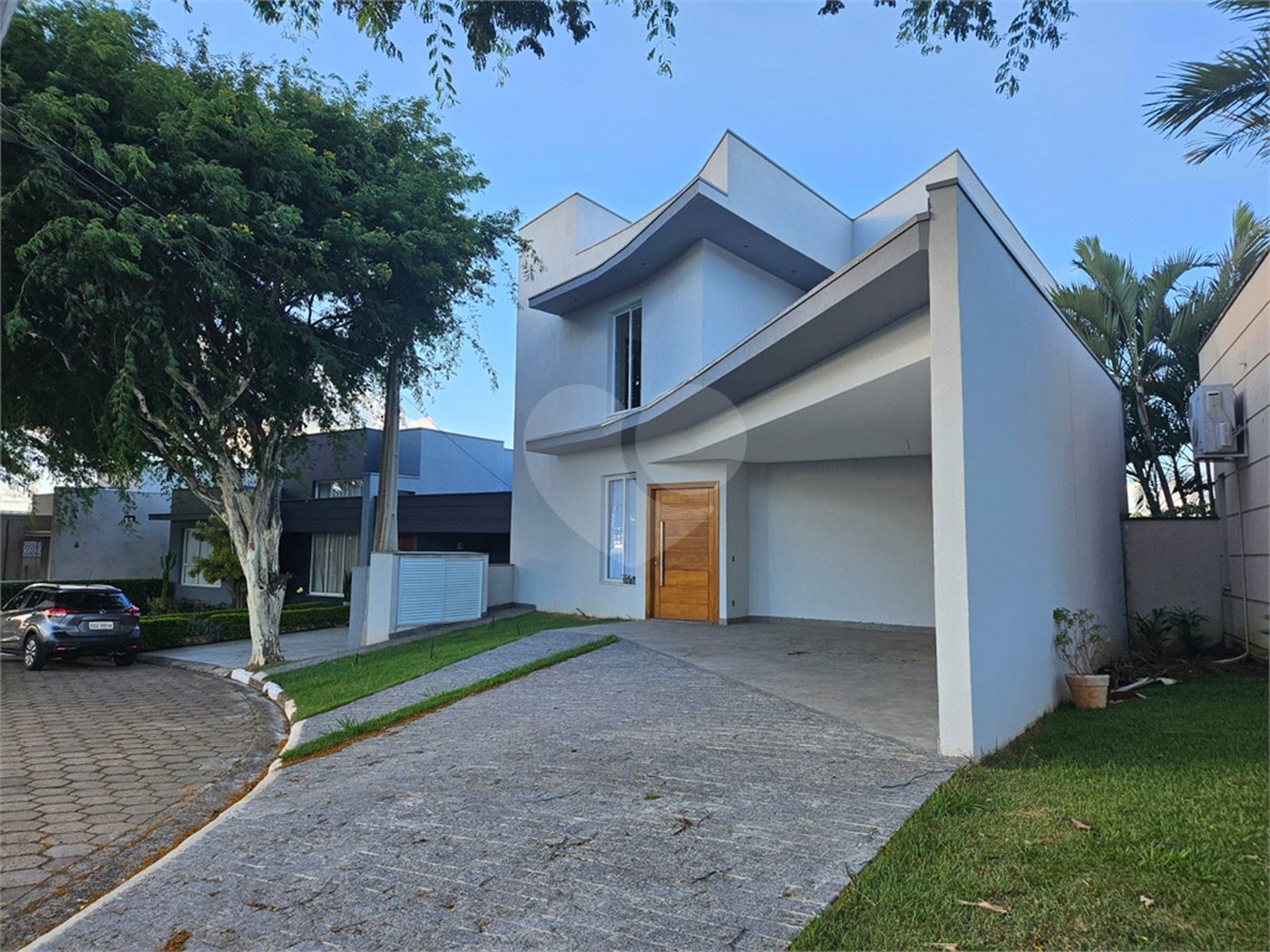 Casa à venda com 4 suítes no condomínio Portal da Vila Rica, Itu - SP