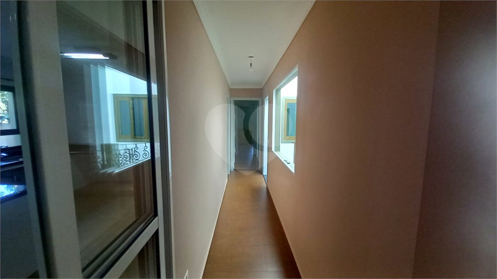 Sobrado à venda com 4 quartos, sendo 2 suítes, em Tremembé, São Paulo, SP