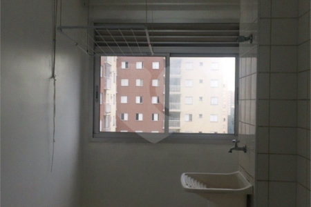 Apartamento à venda no Brás, 2 quartos, garagem