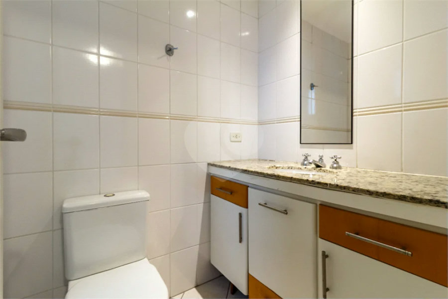 Vila Clementino - Apartamento na Rua Loefgren | 80 m² | 3 Dormitórios | 1 Suíte | 2 Vagas | Último Andar