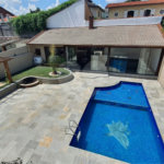 Casa à venda com 4 quartos, sendo 3 suítes, em Interlagos, São Paulo, SP