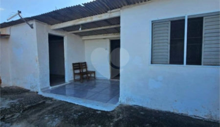 Casa à venda com 3 quartos em Jardim Villaça, São Roque, SP